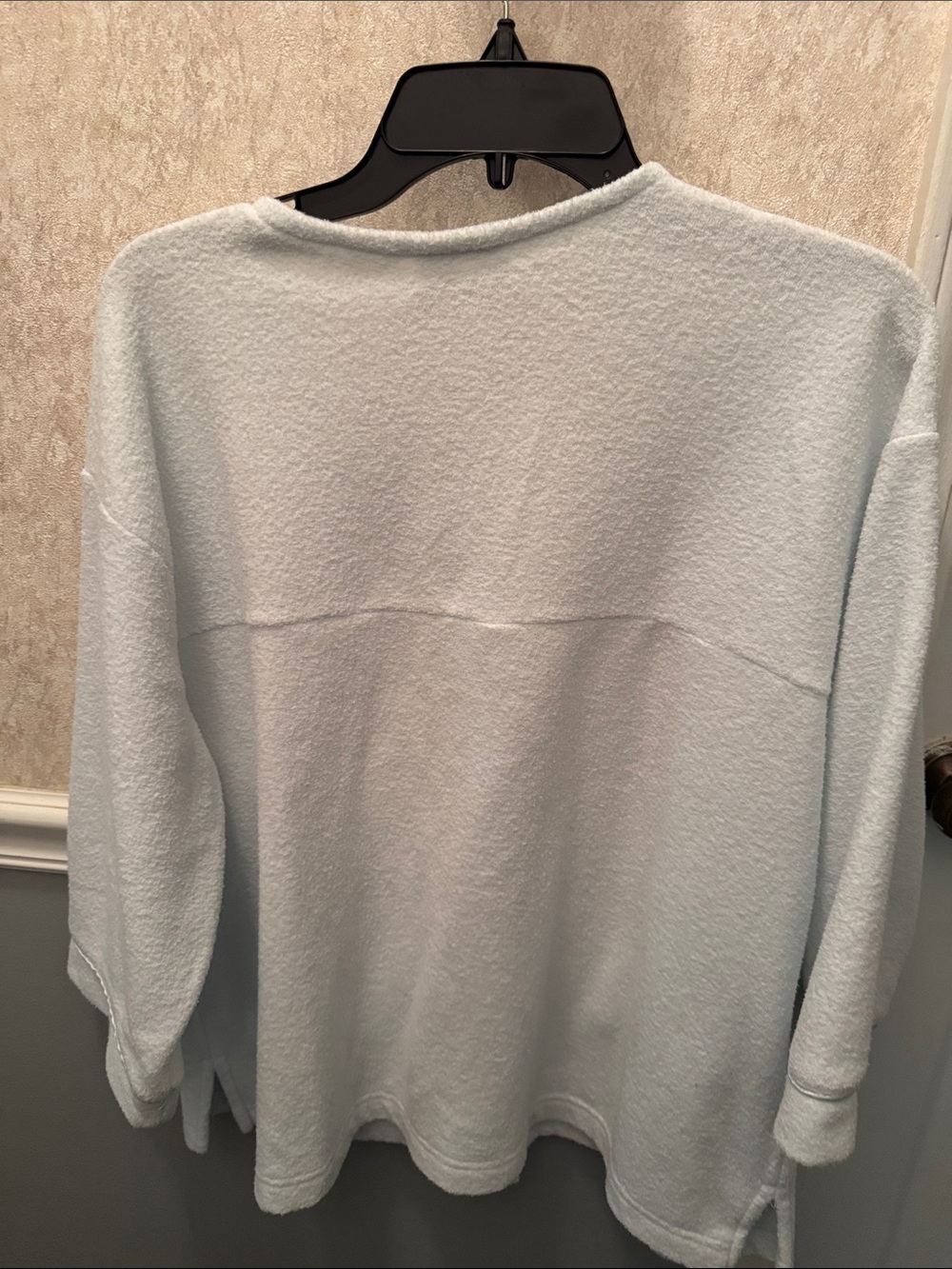 EUC Bed Jacket Light Seafoam Fleece Button-Up Top with Embroidered Detail - Picture 8 of 8